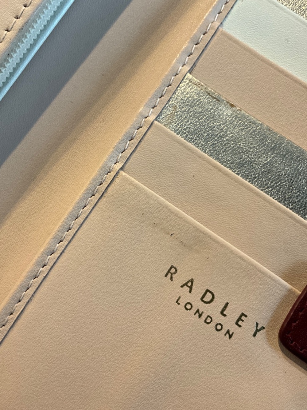 RADLEY London Puddle Jumper Wallet in Merlot - Picture 5 of 5